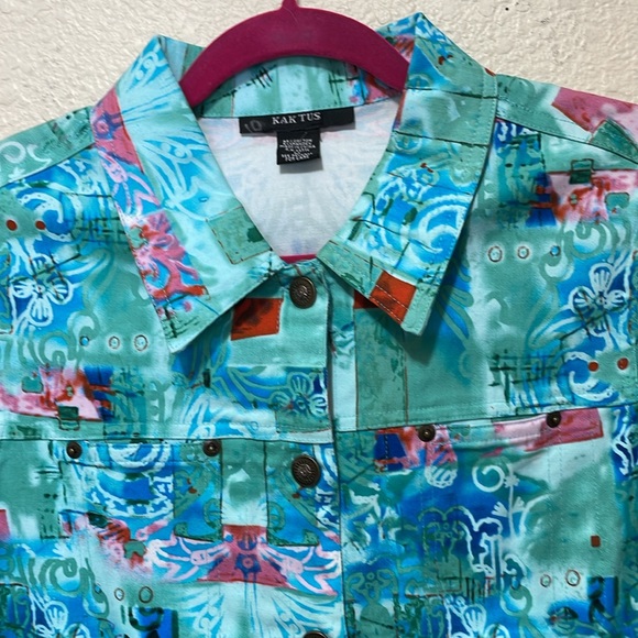 Kak Tus Women's Vintage Printed Jacket. Very Good Condition. Size M. - Picture 5 of 11